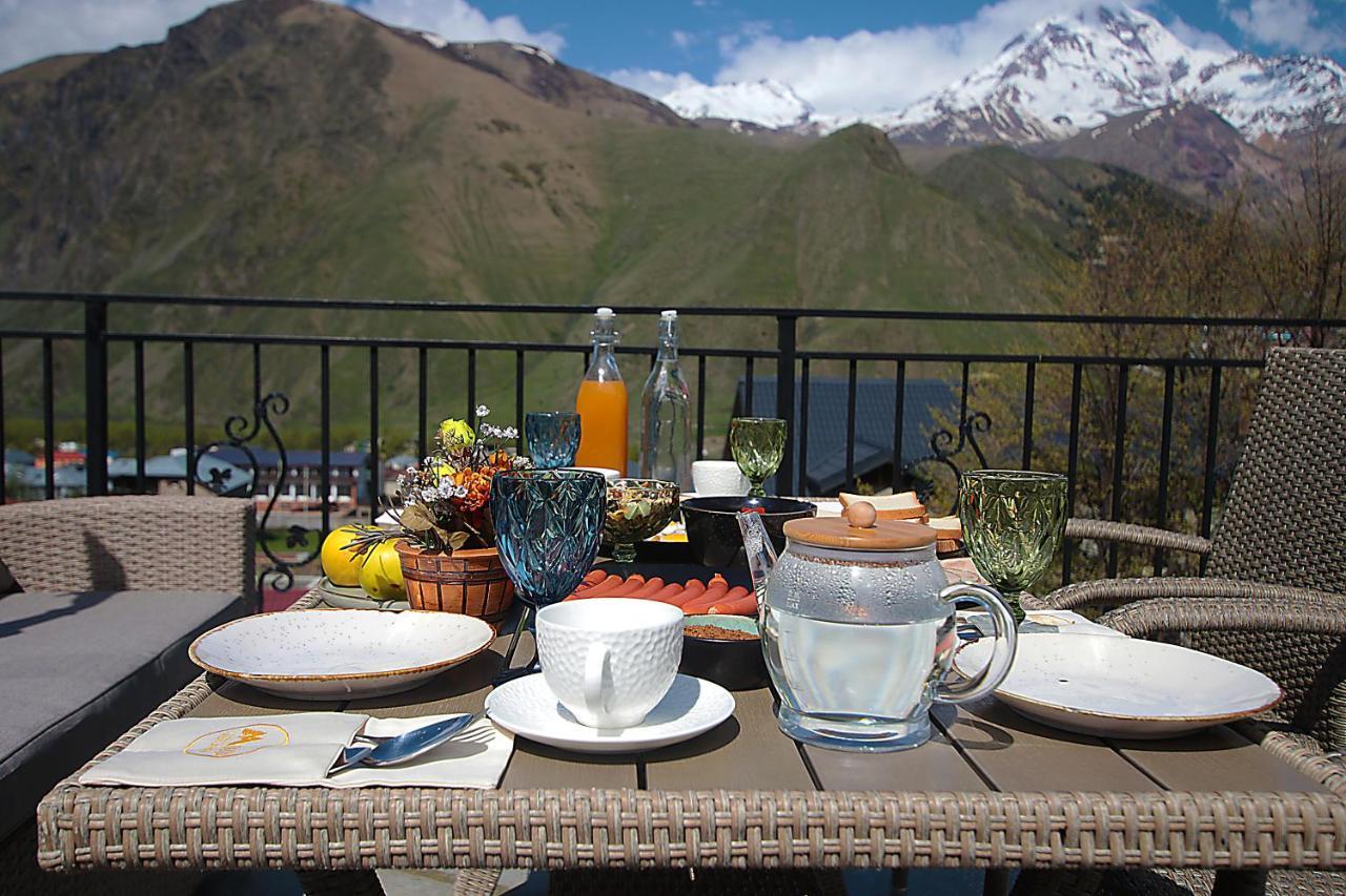 Mood Hotel Kazbegi Екстер'єр фото