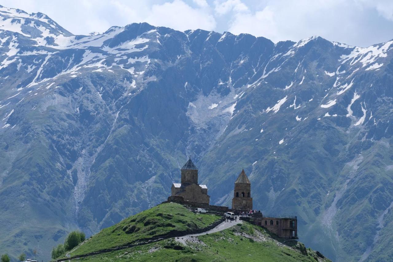 Mood Hotel Kazbegi Екстер'єр фото