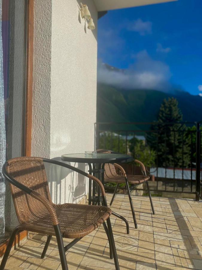 Mood Hotel Kazbegi Екстер'єр фото