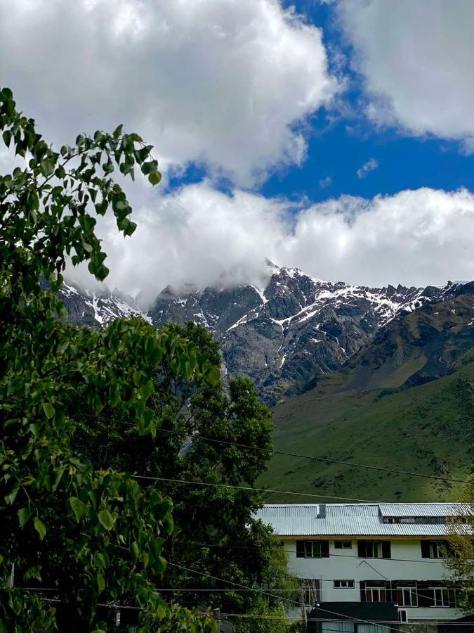 Mood Hotel Kazbegi Екстер'єр фото
