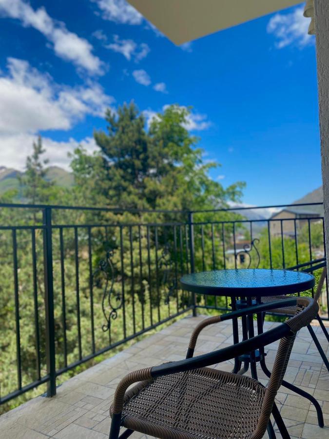 Mood Hotel Kazbegi Екстер'єр фото