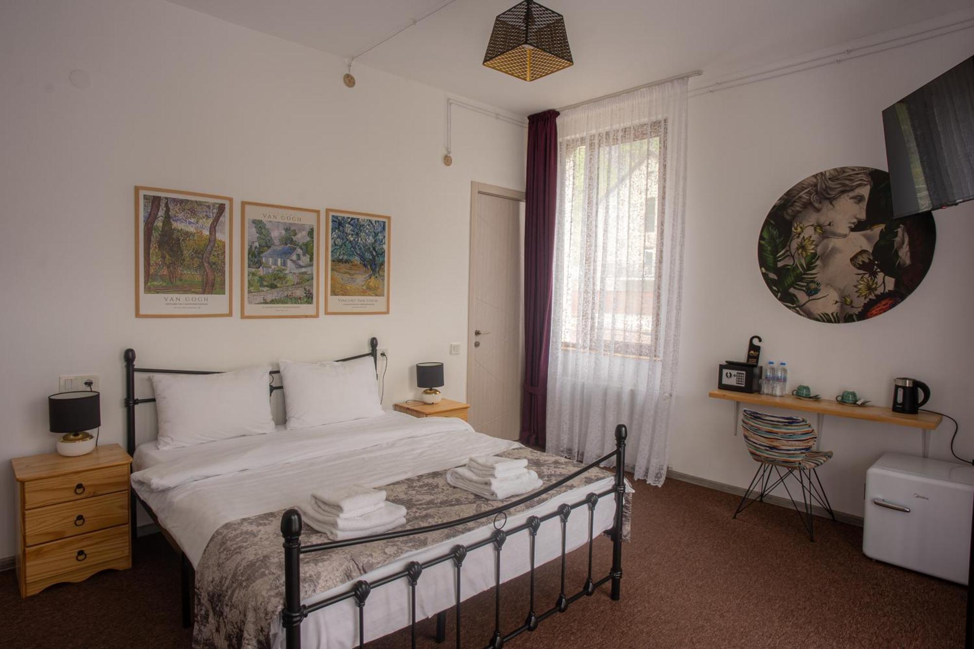 Mood Hotel Kazbegi Екстер'єр фото